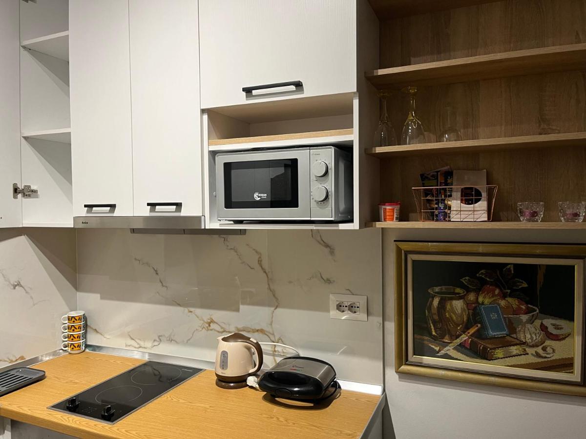 Comfy Nest Apartment- Free Parking Tirana Bagian luar foto