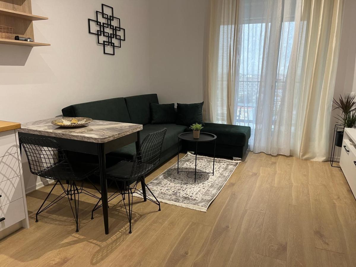 Comfy Nest Apartment- Free Parking Tirana Bagian luar foto